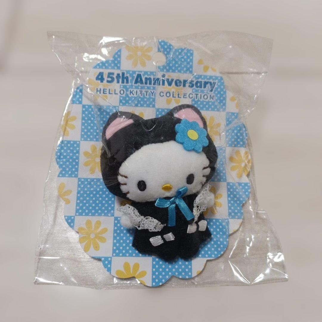 45thAnniversary　ハローキティコレクション　ミニブローチ　ネコ