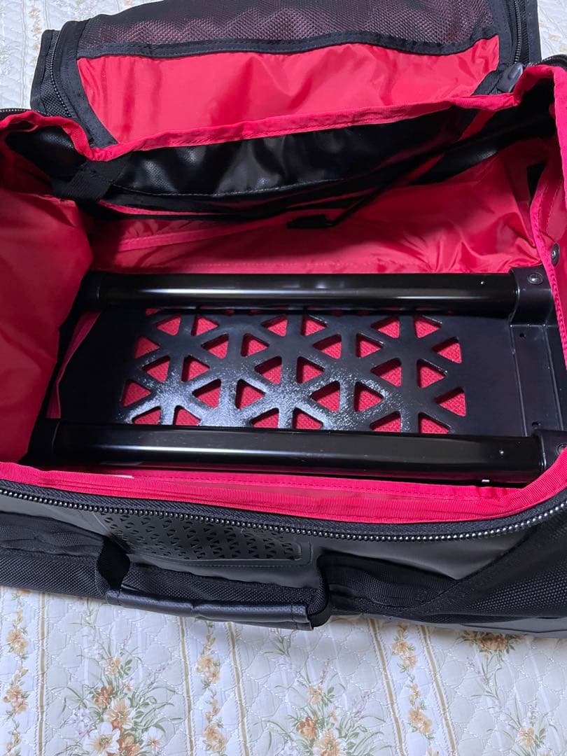 ば*ん様 THE NORTH FACE キャリー ローリングサンダー 22 廃番