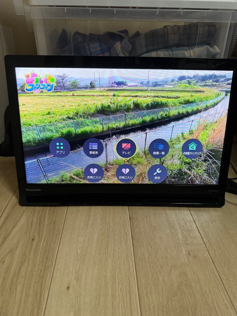 Panasonic プライベート　ビエラ UN-19 CFB10D-K