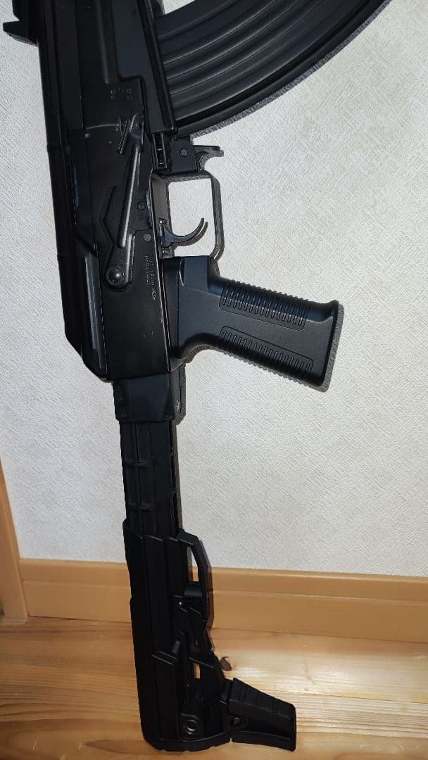 ま*。様 東京マルイ　次世代電動ガン AKストーム ブラック　サイレンサー、グリ