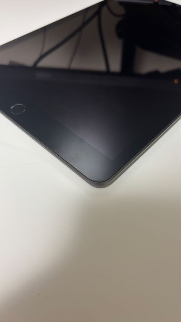 Apple iPad 第8世代10.2インチ スペースグレー 本体 元デモ機