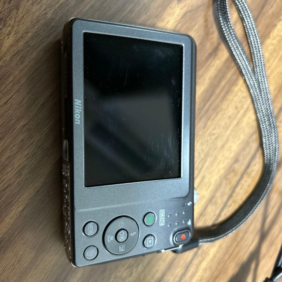 Nikon COOLPIX S3700 デジタルカメラ