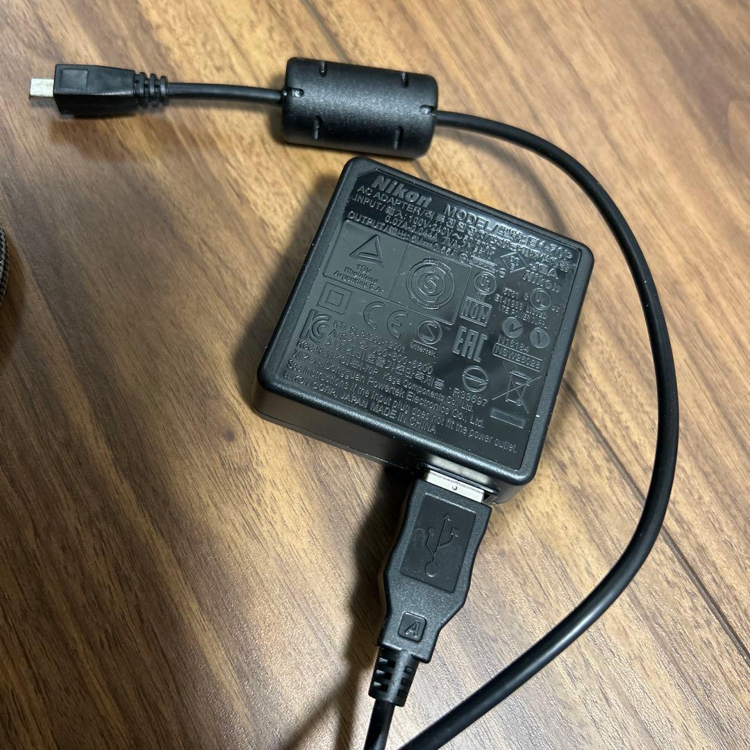 Nikon COOLPIX S3700 デジタルカメラ