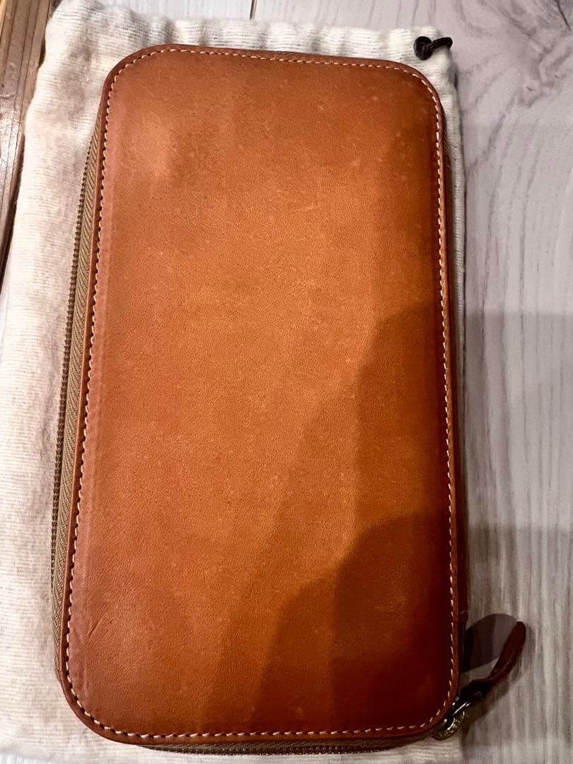 【新品】イルビゾンテ　IL BISONTE 本革　長財布