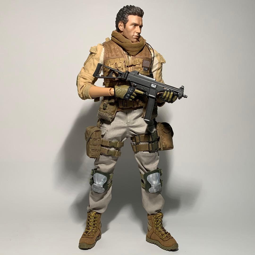 1/6カスタムフィギュア　ピアーズ・ニヴァンス　バイオハザード6