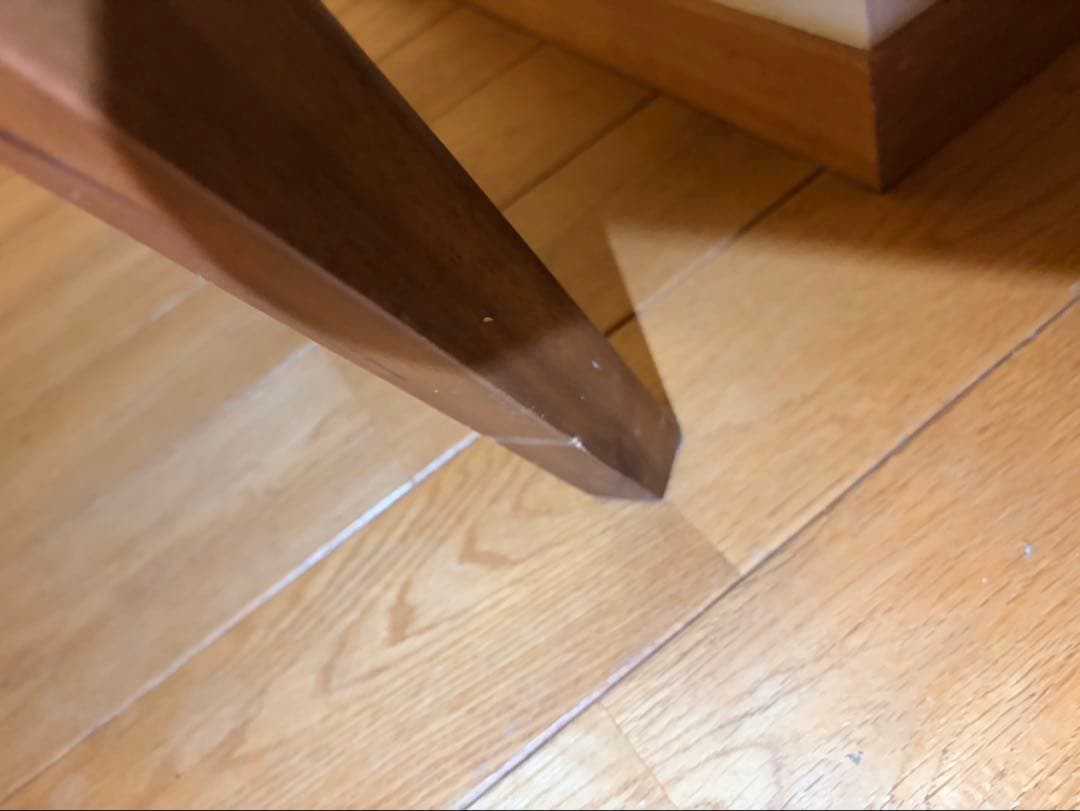 unicoウニコ　スウェラ　ダイニングテーブル