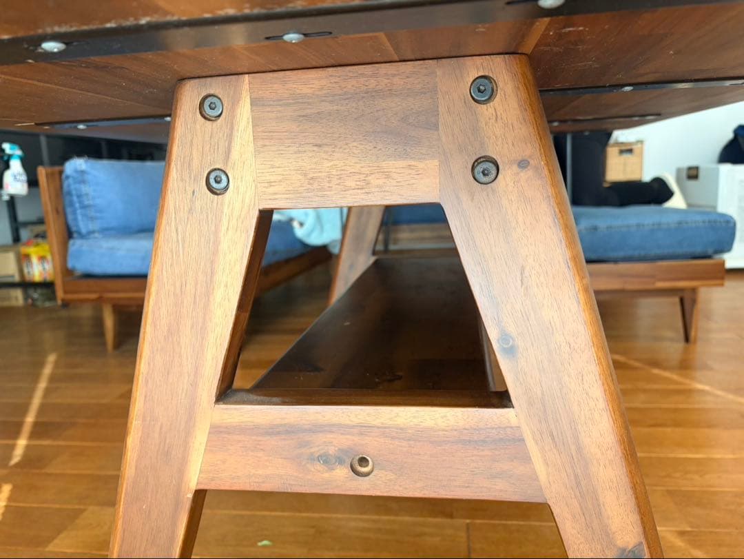 unicoウニコ　スウェラ　ダイニングテーブル