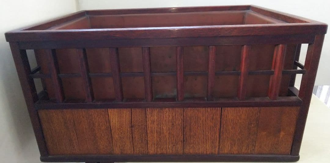 【匿名配送＆送料込】木製　箱火鉢 アンティーク 古道具　手あぶり