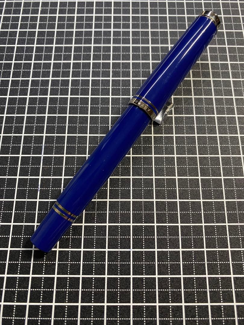 Pelikan SOUVERAN M405 DARK-BLUE 万年筆　字幅F