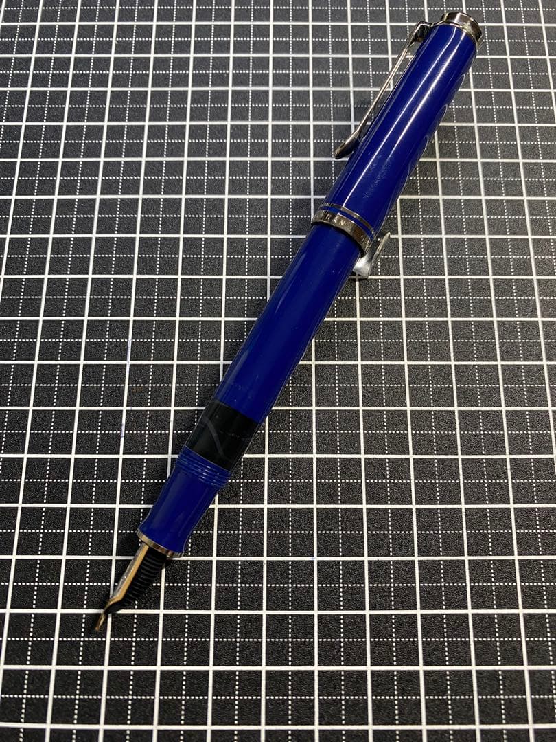 Pelikan SOUVERAN M405 DARK-BLUE 万年筆　字幅F
