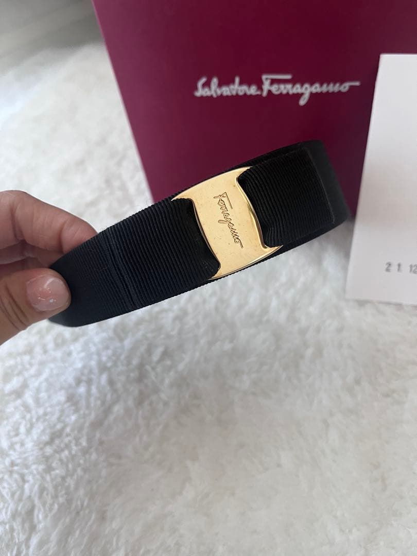 【正規品】Salvatore Ferragamo カチューシャ　ブラック