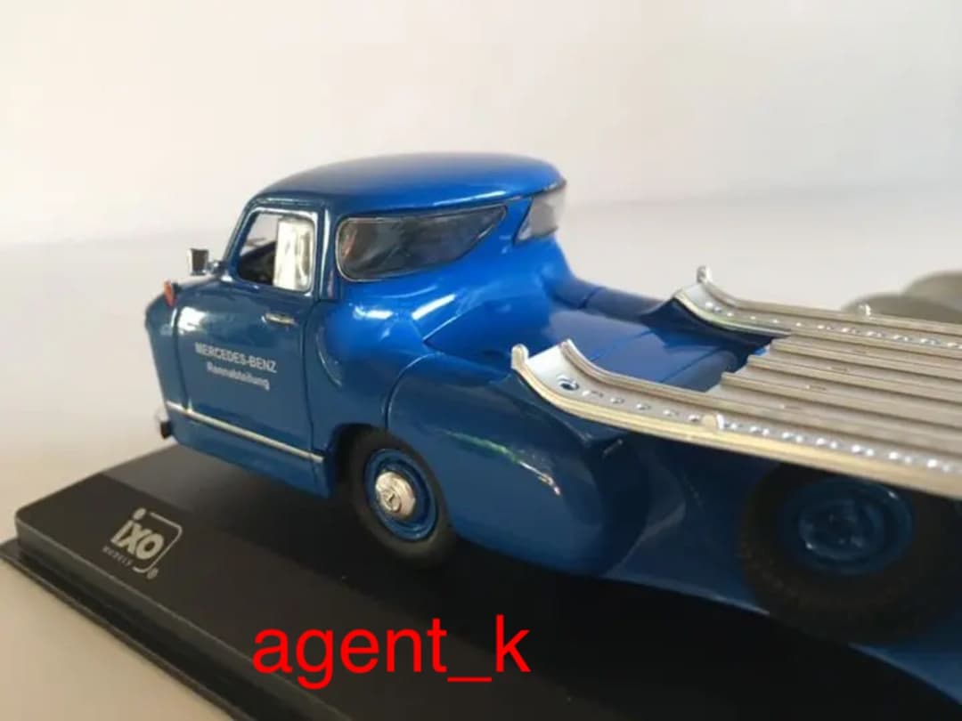 IXO 1/43 メルセデス　ベンツ レーシング　トランスポーター 1955