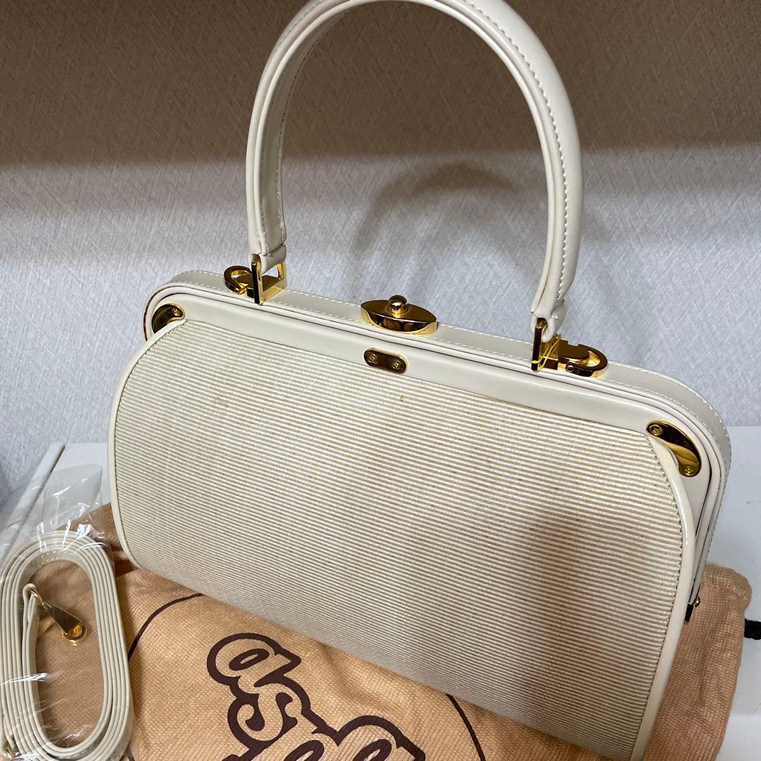 costil アイボリー ハンドバッグ　未使用