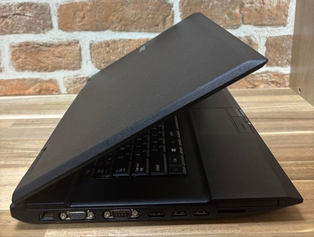 美品　高速SSD搭載 NEC Core i5 8GB Win11 Office