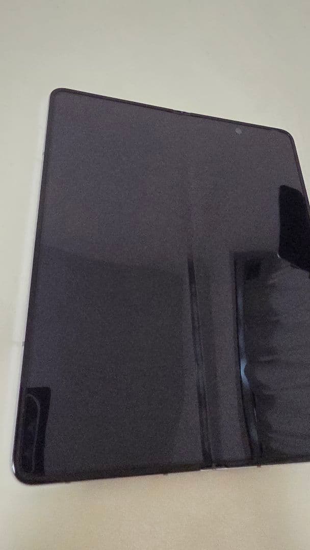 galaxy fold5 256GB 国内auSIMフリー版　アラミドケース付き