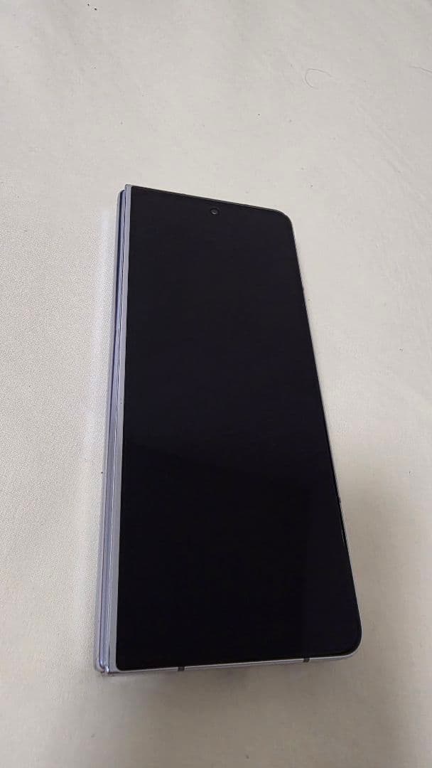 galaxy fold5 256GB 国内auSIMフリー版　アラミドケース付き