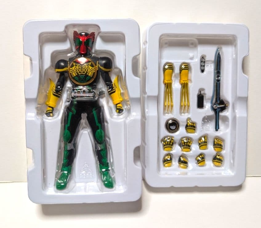 S.H.フィギュアーツ 真骨彫製法 仮面ライダーオーズ タトバコンボ