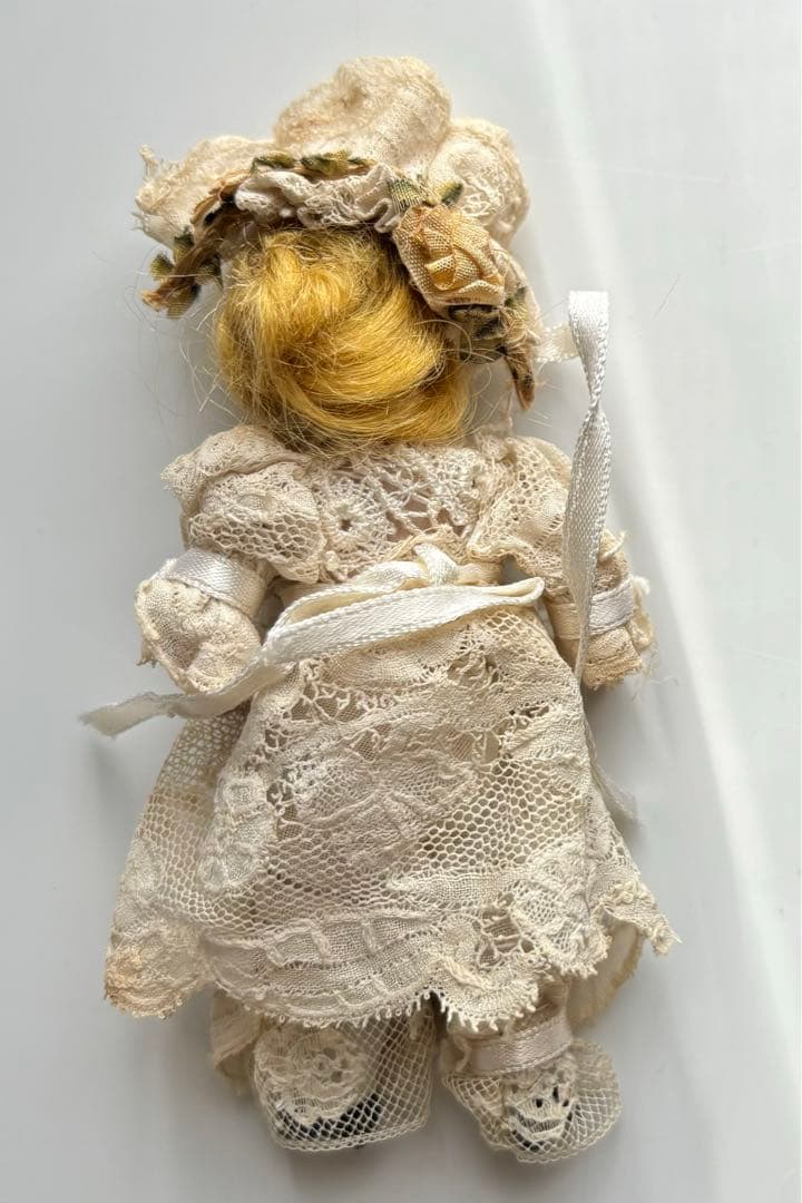 アンティーク　ミニョネット　オールビスクドール　10cm