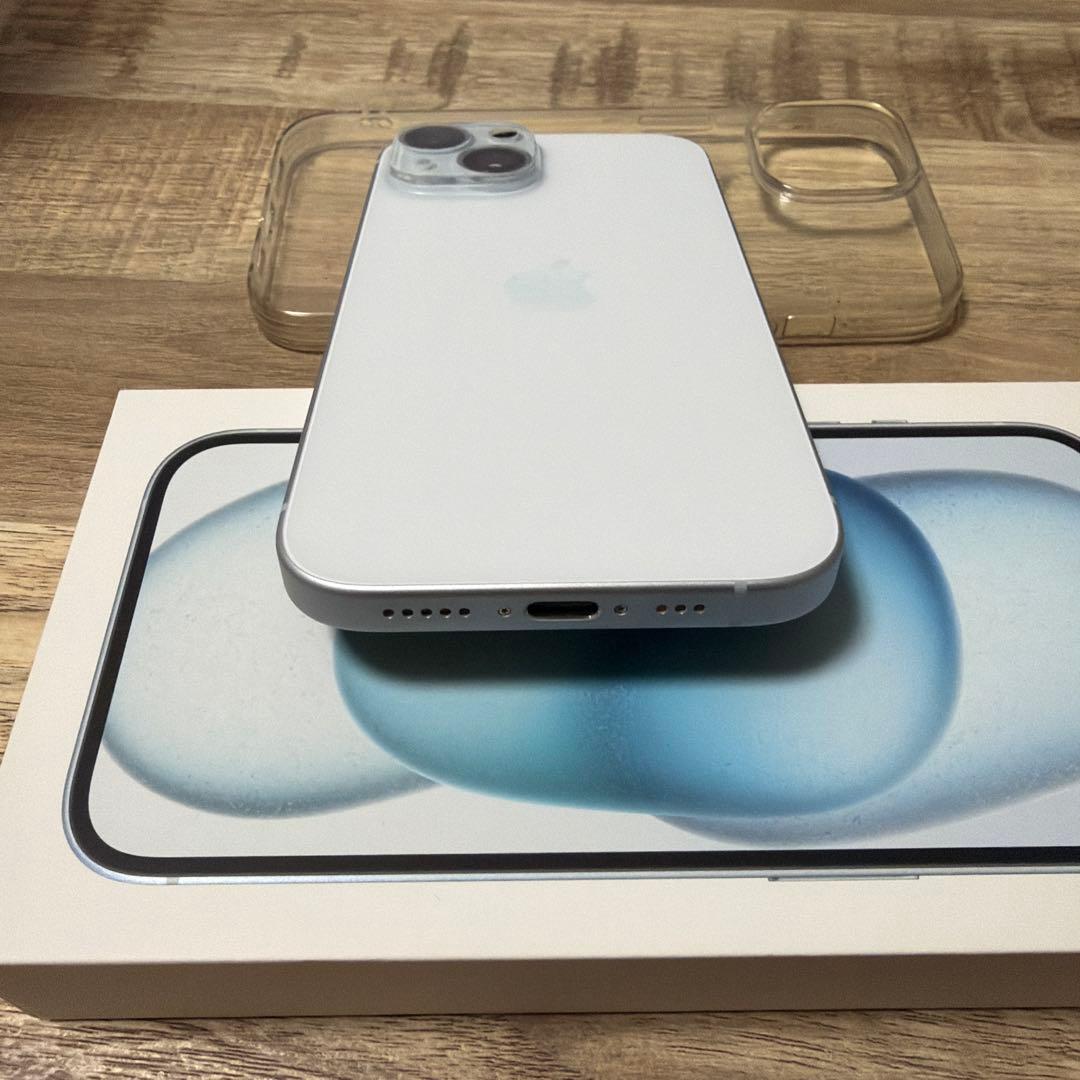 【美品】iPhone15 128G SIMフリー　ブルー