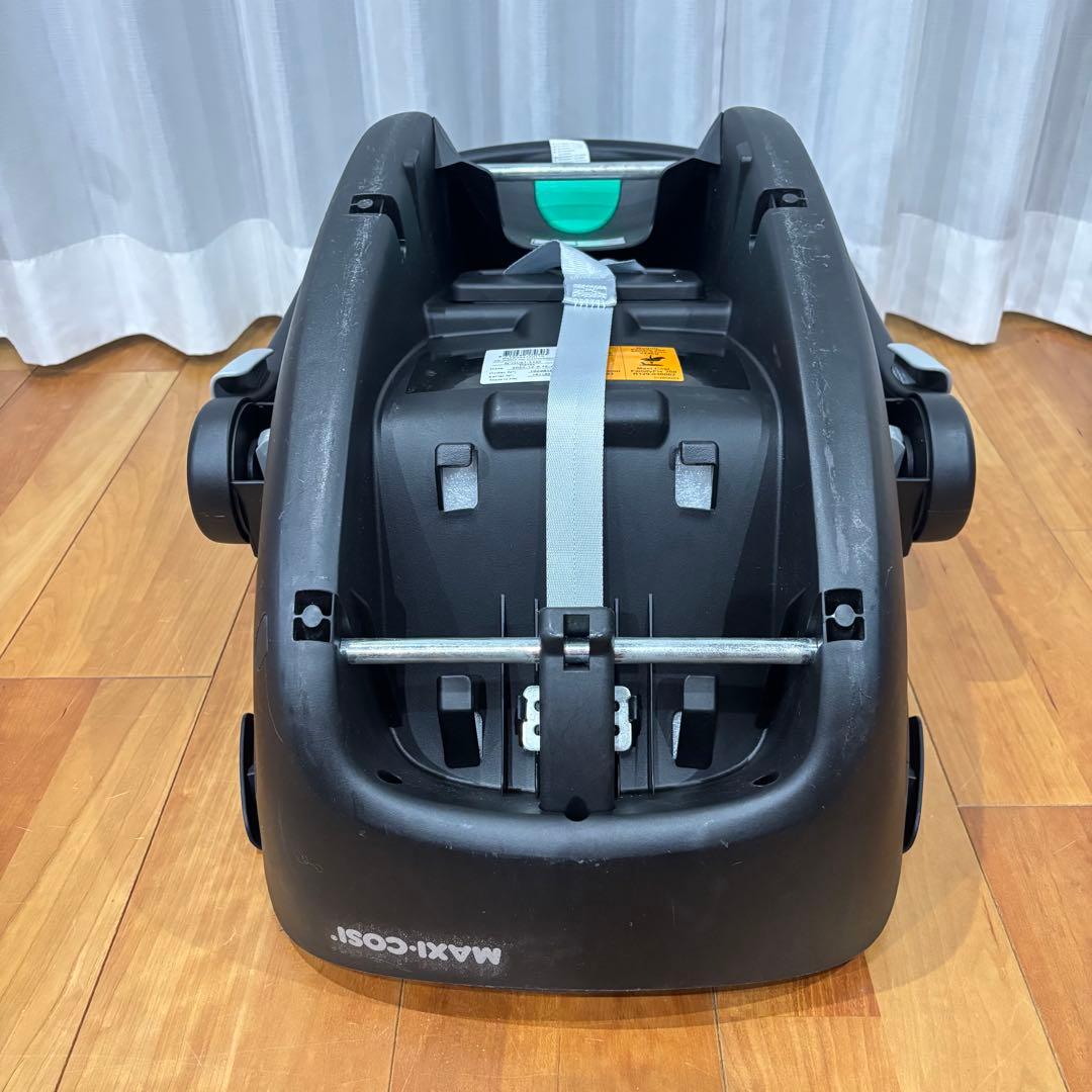 【極美品】マキシコシ ペブル360 i-Size 新生児OK チャイルドシート