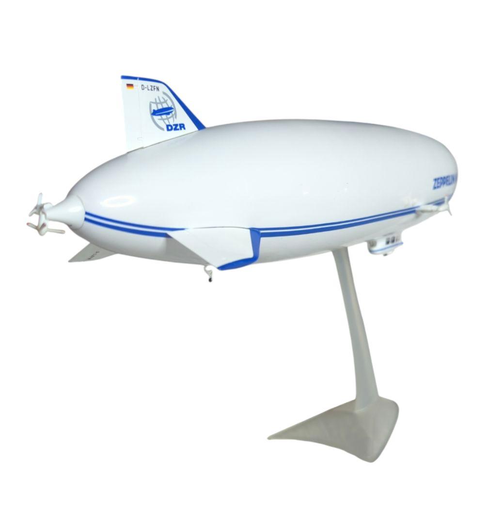 Zeppelin NT 07 飛行船 模型 モデルルーム 展示品
