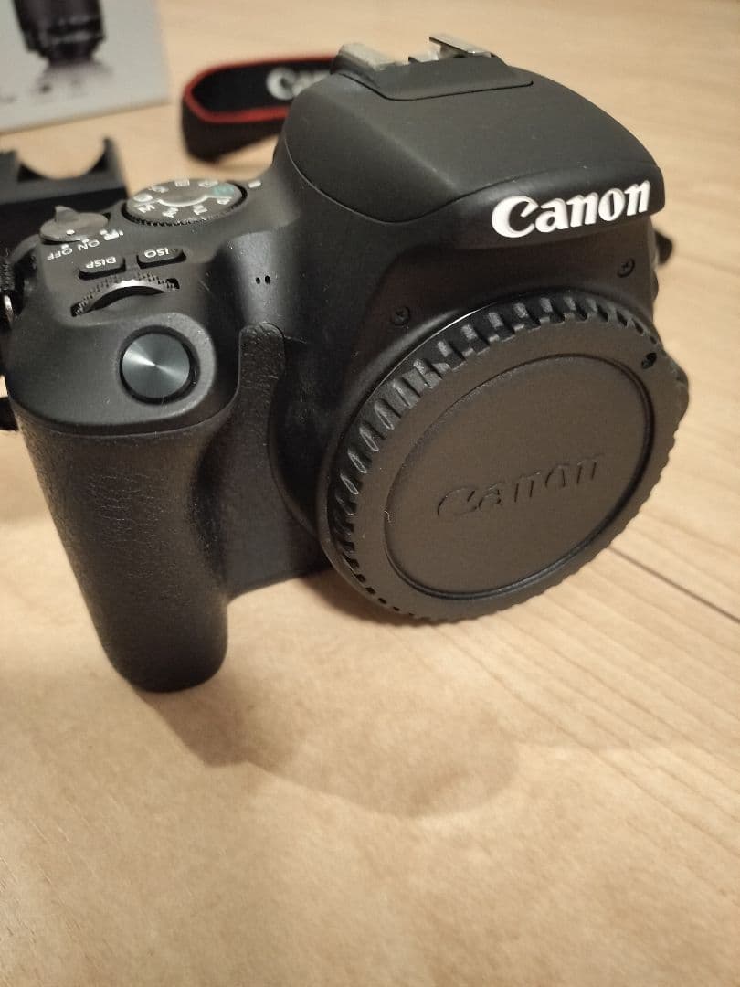 CanonEOSkissX9 ダブルズームレンズセット　デジタル一眼レフ