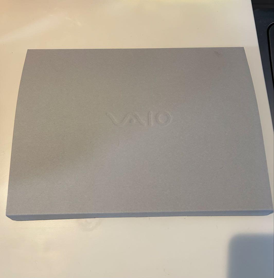 世界最軽量！VAIO モバイル ディスプレイ VJ5VP141
