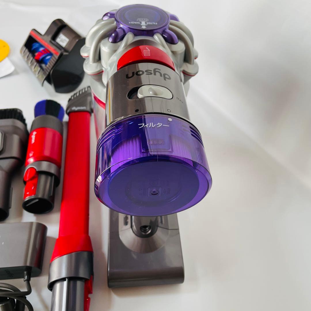 極美品✨dyson V8 Focus Clean hh15