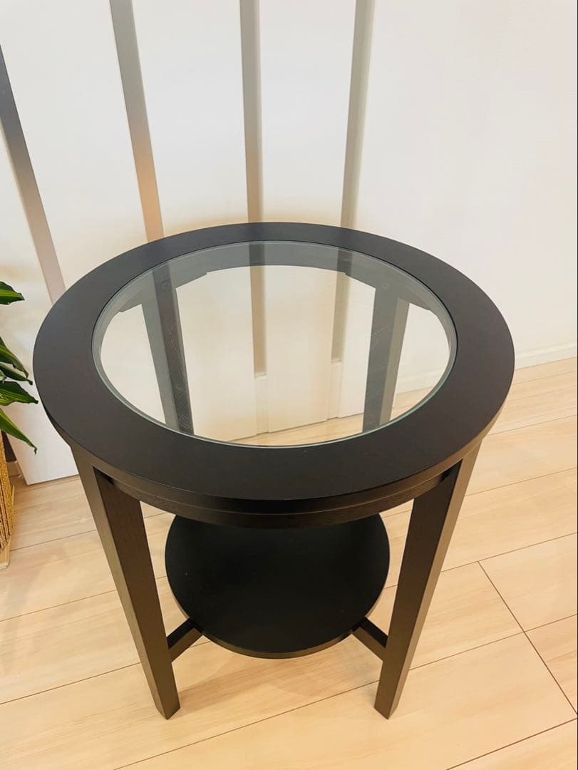 廃盤品　IKEA イケア　MALMSTA マルムスタ　サイドテーブル