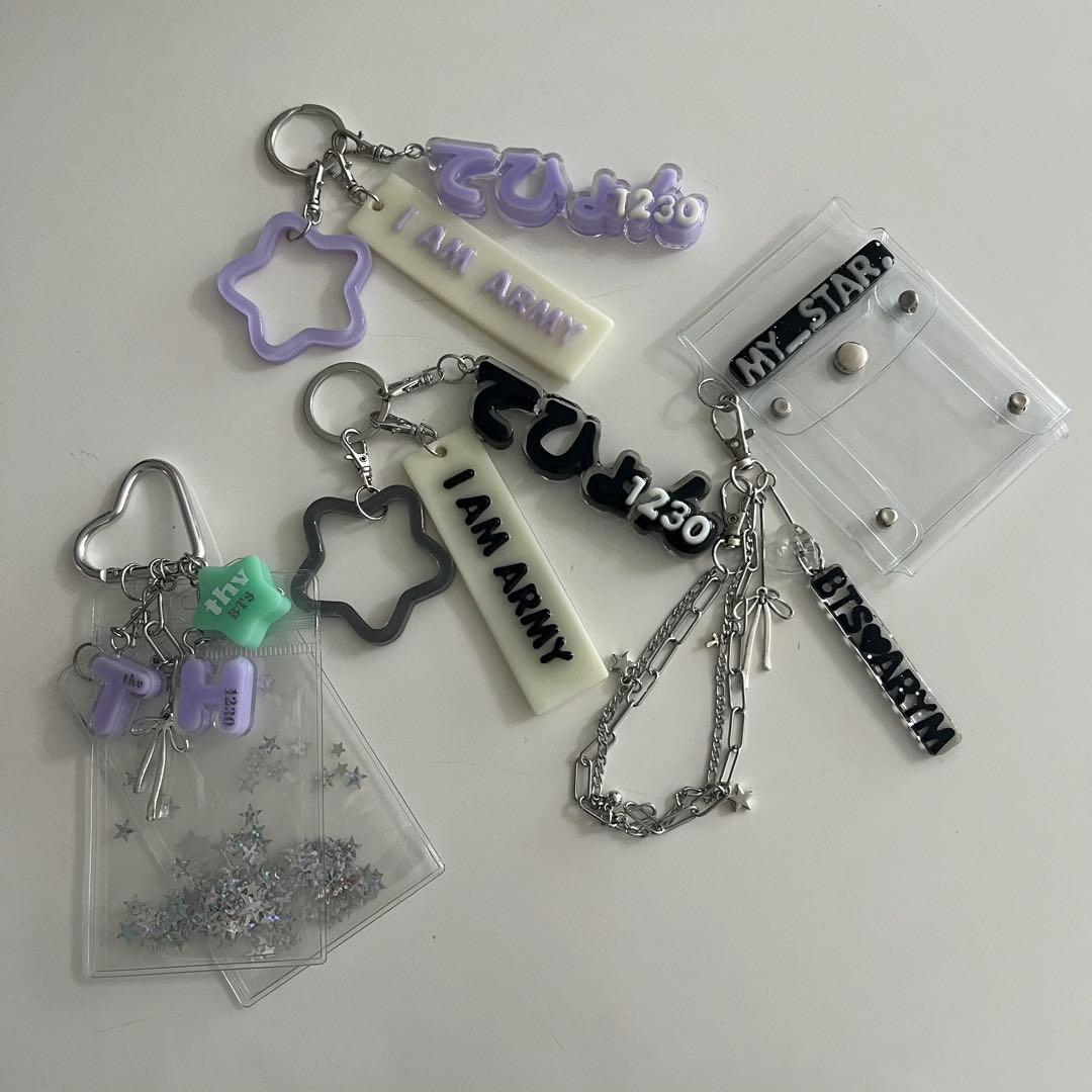 キーホルダー　トレカケース