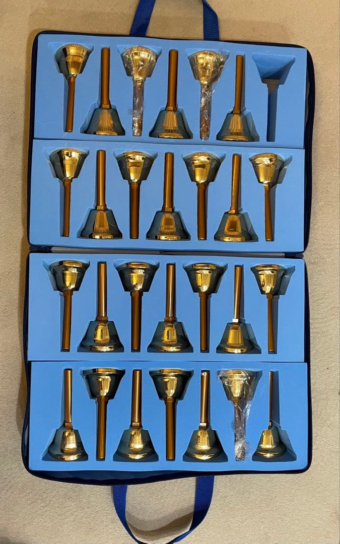 芸術の秋❣️音楽会・発表会に❣️MUSICベルGold27音❣️ケース付き‼️美しい響‼️