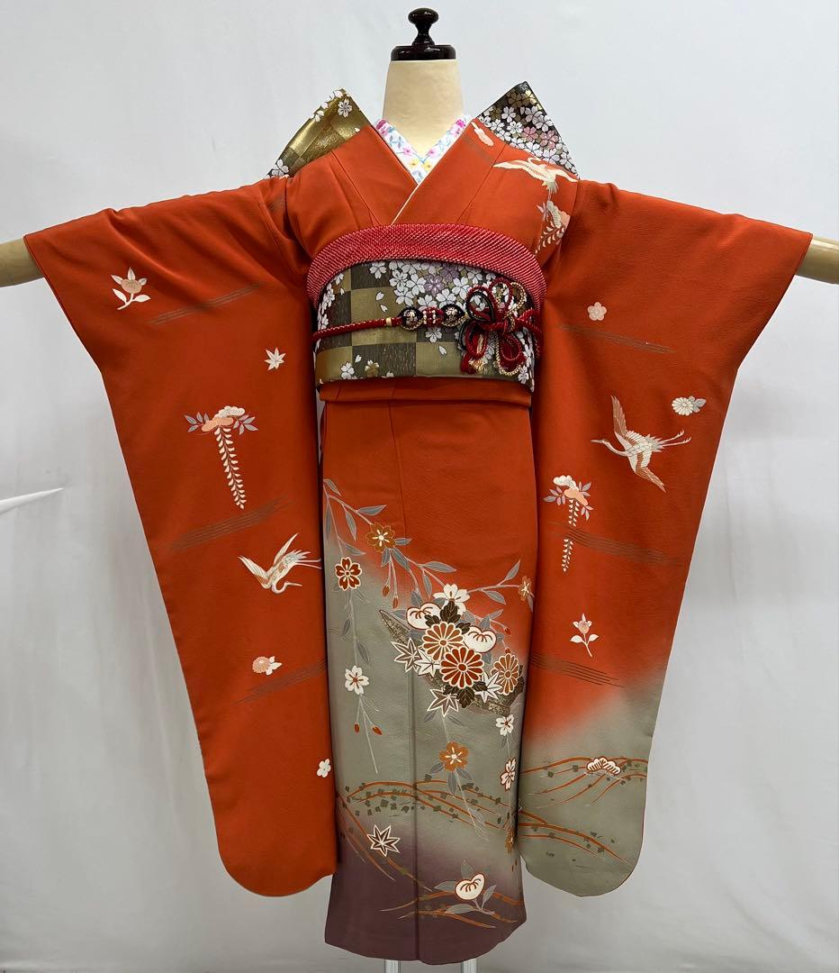振り袖　フルセット　別誂長襦袢付　小柄な方に♪ オレンジ　振袖　金彩加工　627