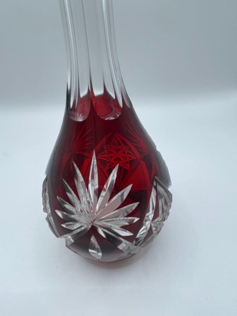 赤色クリスタルガラスデキャンタ