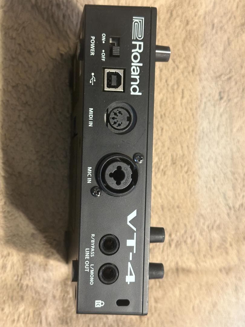 ROLAND VT4 ボイス・トランスフォーマー　ボーカル・エフェクター 本体