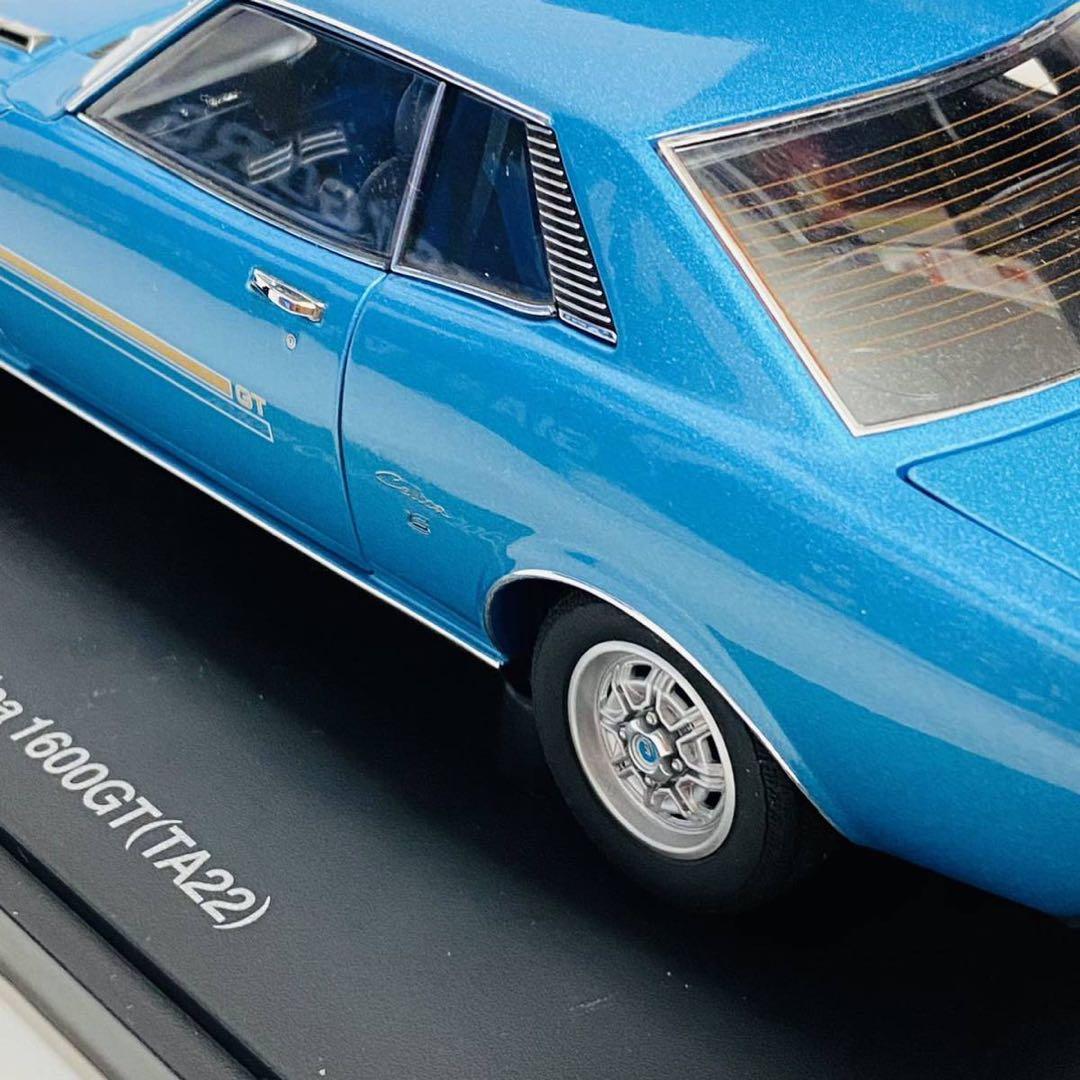 AUTOart Celica 1600GT ブルー　1/18