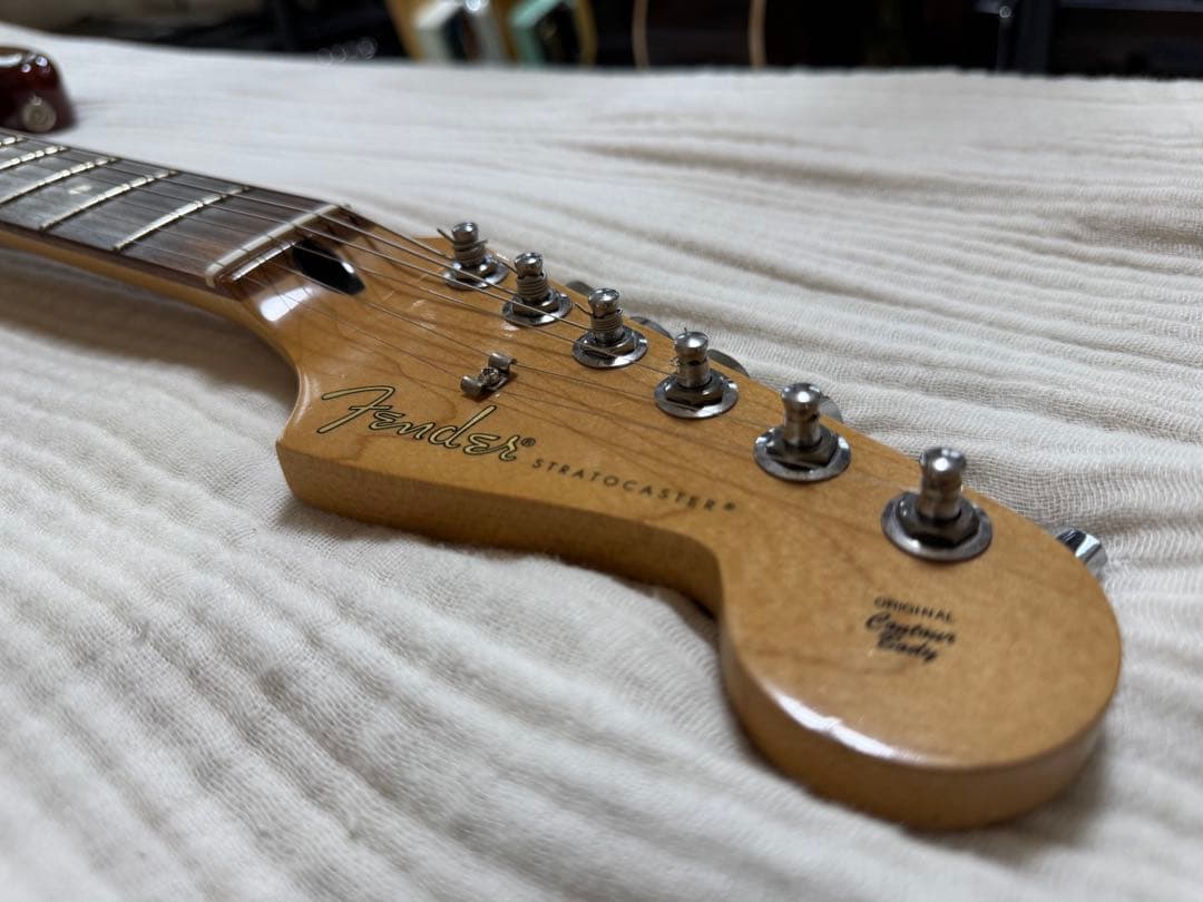 【早い者勝ち】Fender Mexico player ストラト Plustop