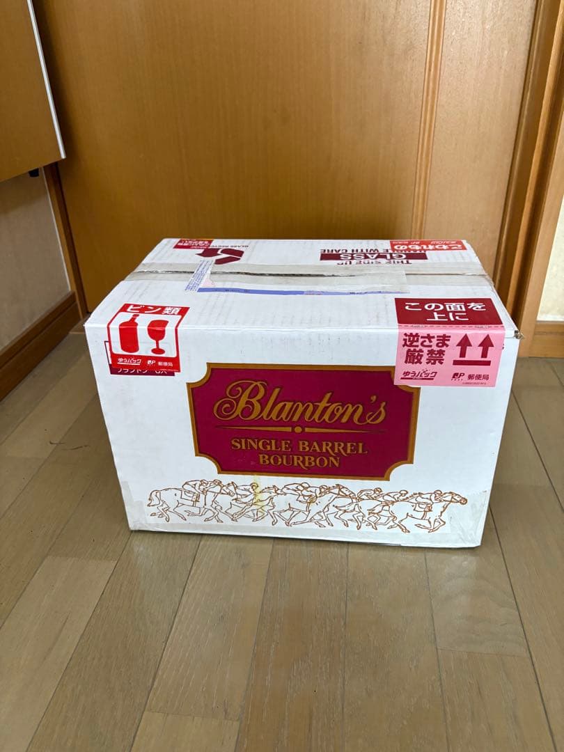 ブラントン　シングルバレルバーボン、1箱6本