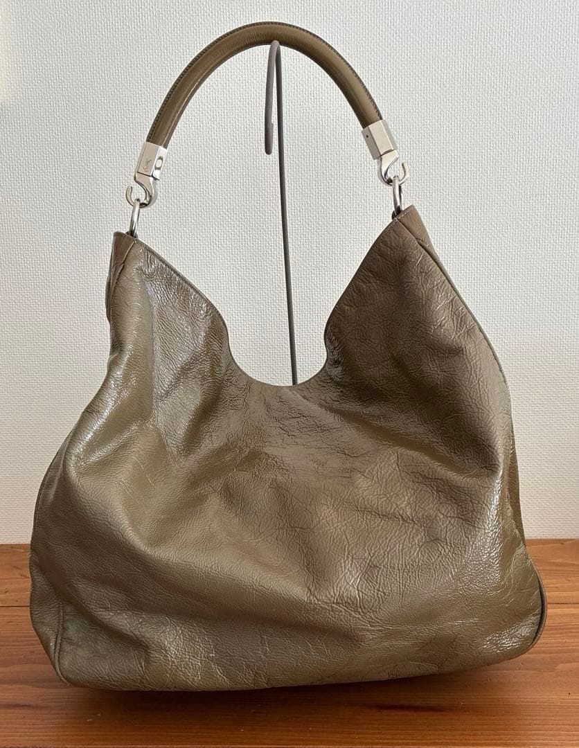 YVES SAINT LAURENT パテントトートバッグ　ローディ　グレー