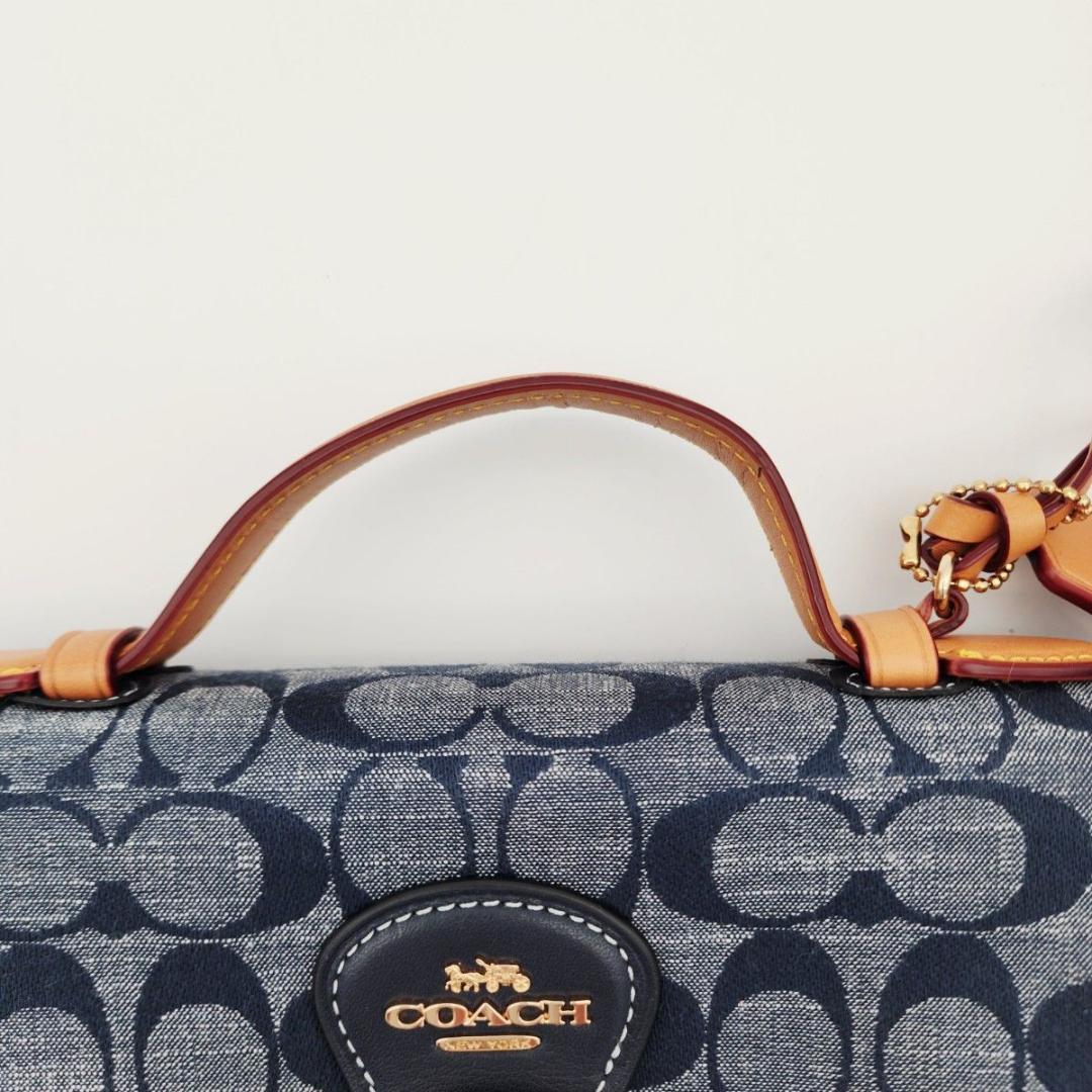 極美品 COACH コーチ クリオ トップ ハンドル シグネチャー C8513.