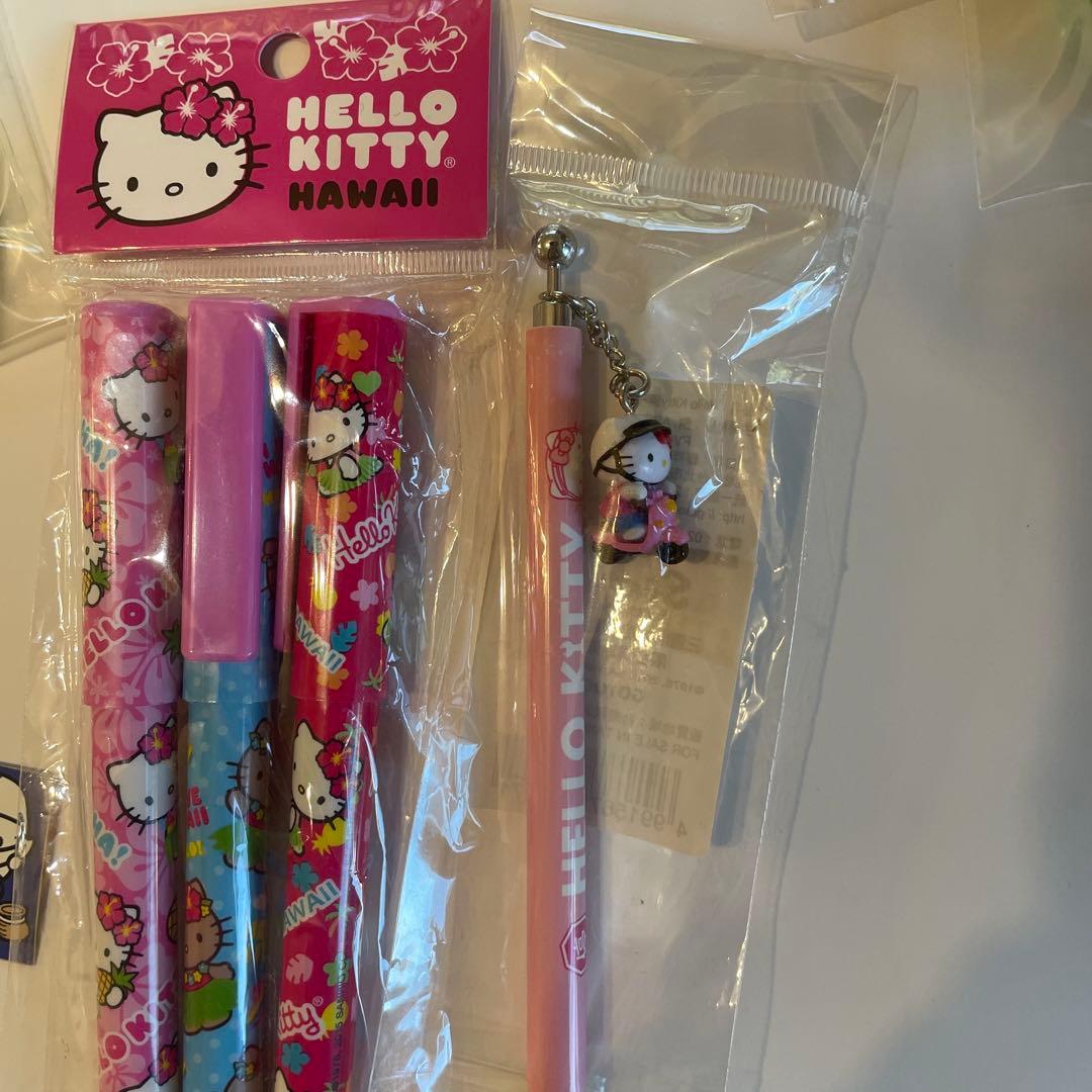 (最終価格)ハローキティ ご当地キティ　ボールペンシャーペンセット