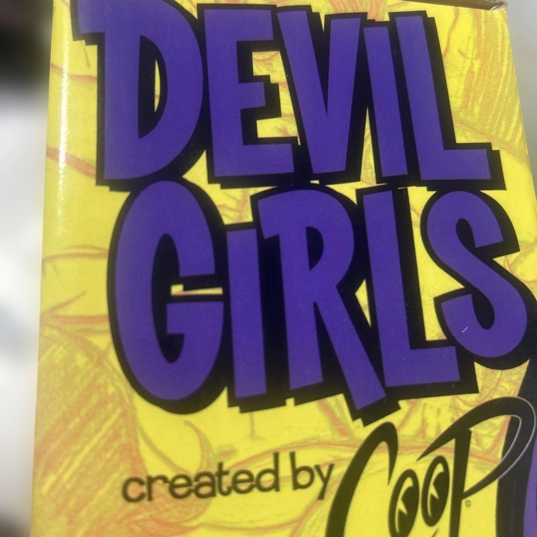 Coop Devil Girlsクープスタチュー　世界限定1600体デビルガール