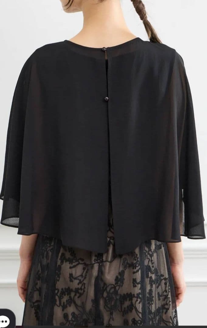 AIMER　ケープ付き刺繍パーティードレス