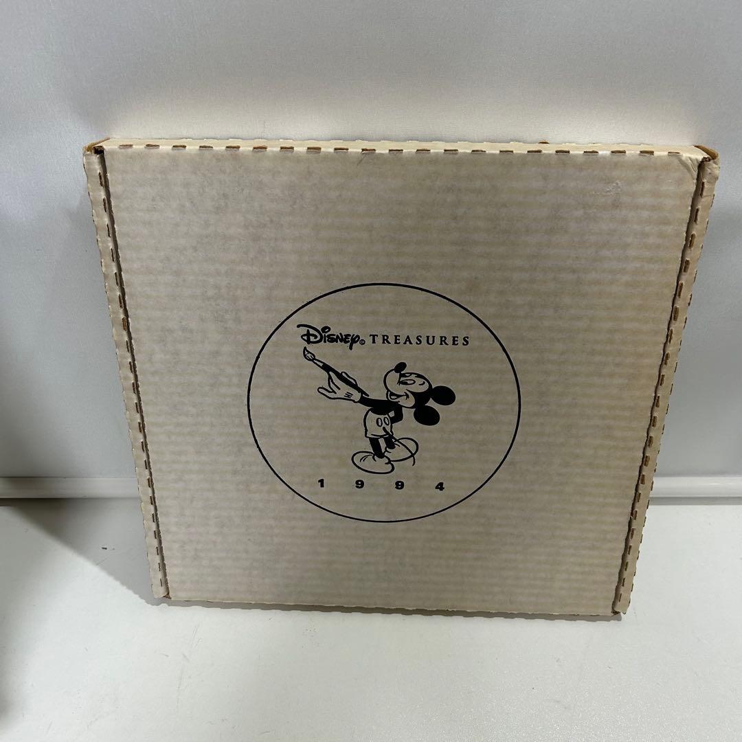 限定品■Disney トレジャーズ クルエラ•ドヴィル 101匹ワンちゃん