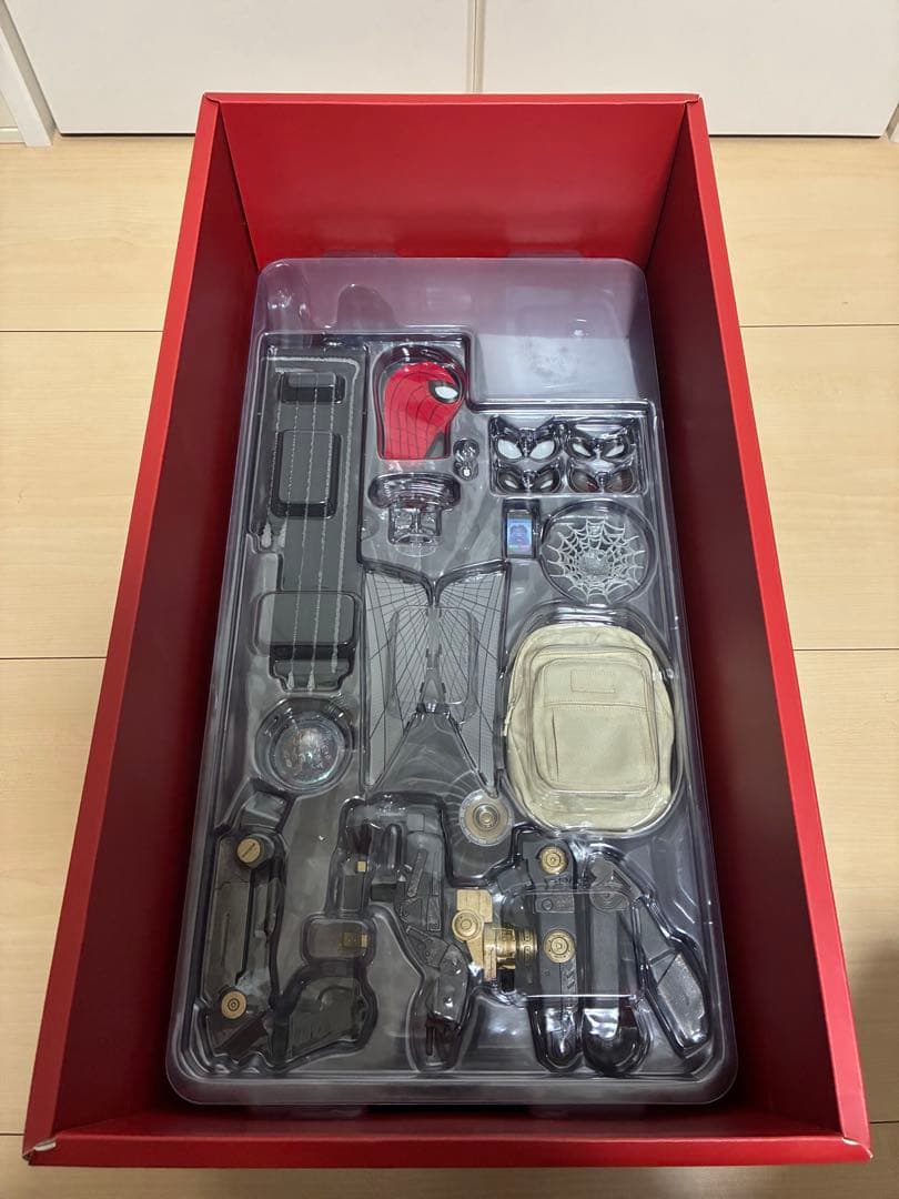 ホットトイズ スパイダーマン：ホームカミング クォータースケール（1/4）