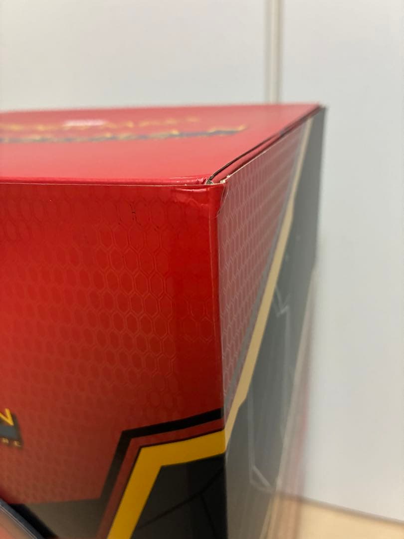 ホットトイズ スパイダーマン：ホームカミング クォータースケール（1/4）