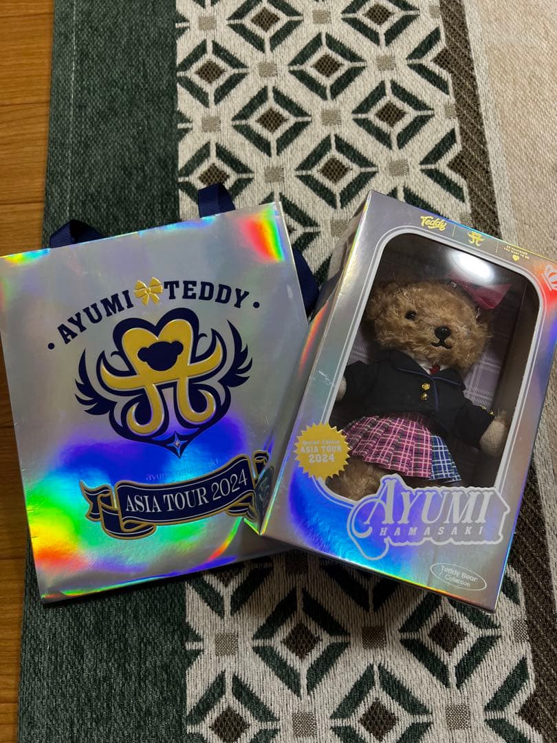 浜崎あゆみ アジアツアー　2024 限定 テディベア ギフトバッグ付き 正規品