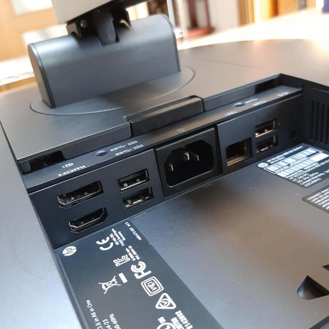 HP 一体型 9世代 i5 256G 8G 1920x1080