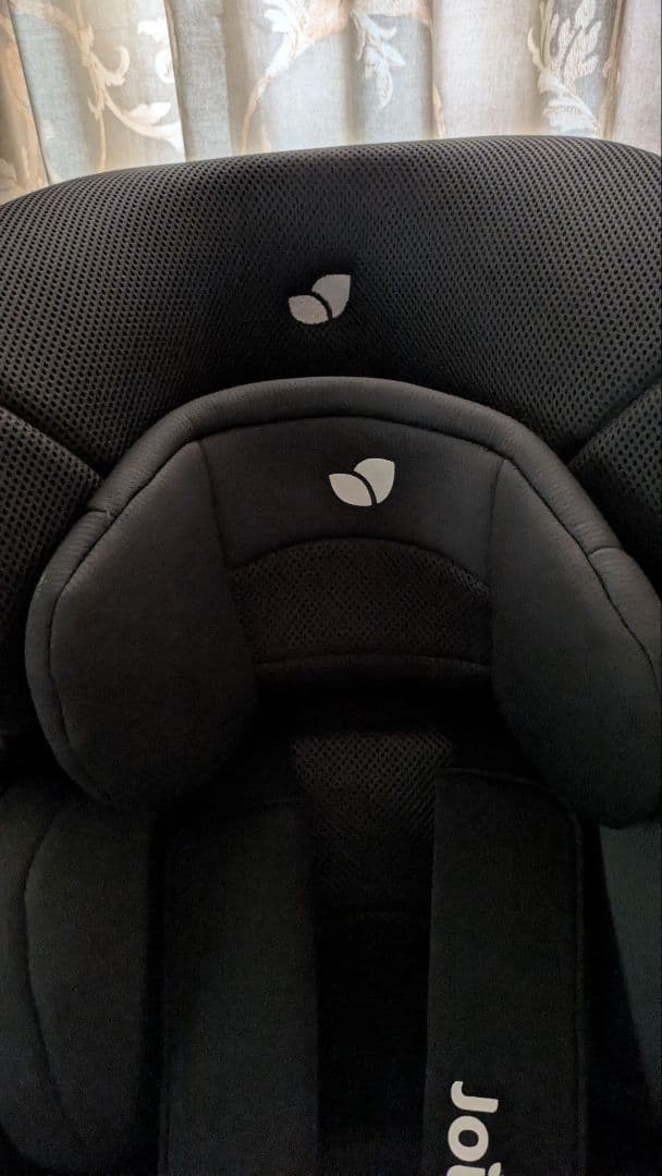 ★本日限定値下げ　KATOJIジョイー アーク360 チャイルドシート