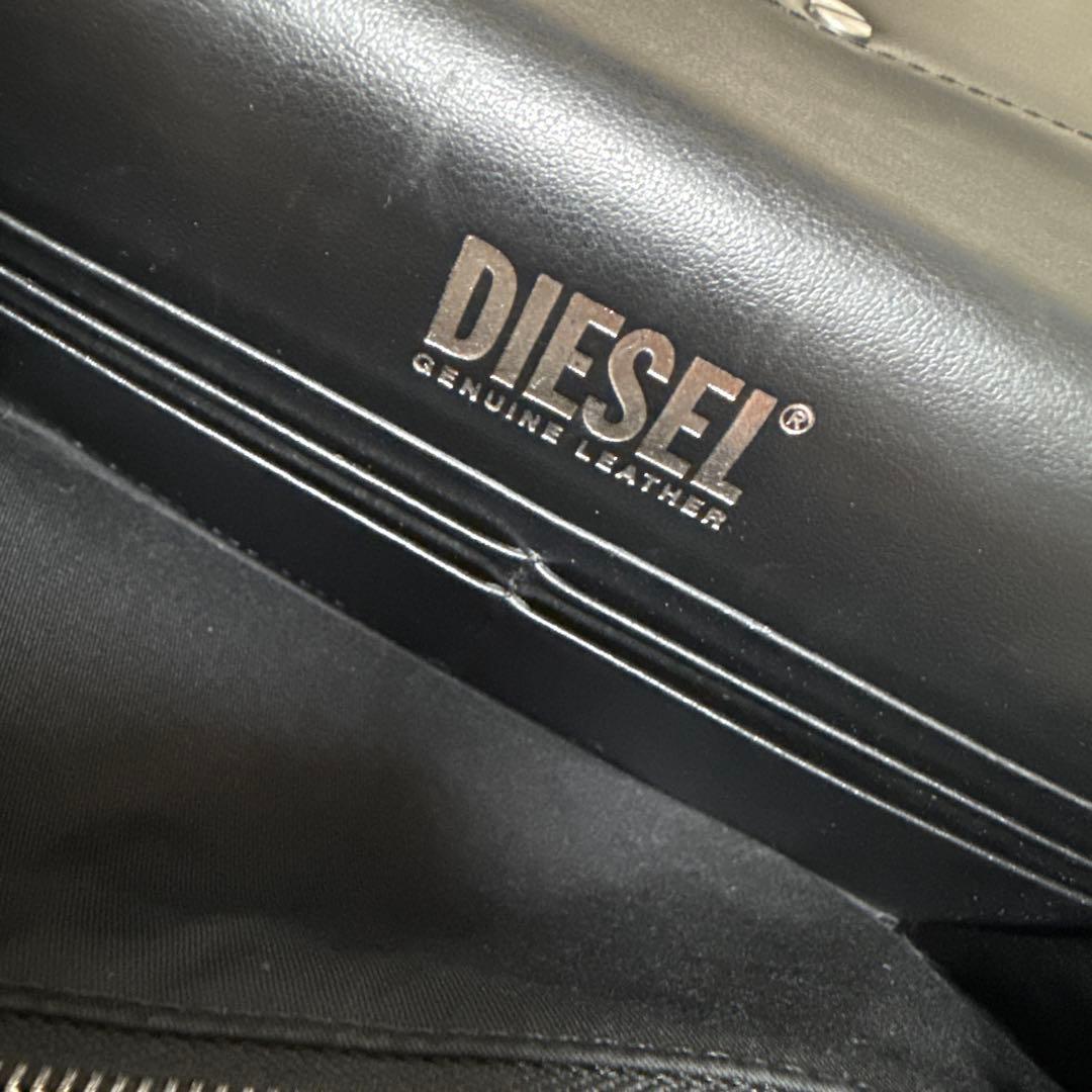 生産終了品　DIESEL 財布 ショルダーバッグ　 斜めがけ可　レザー　黒色