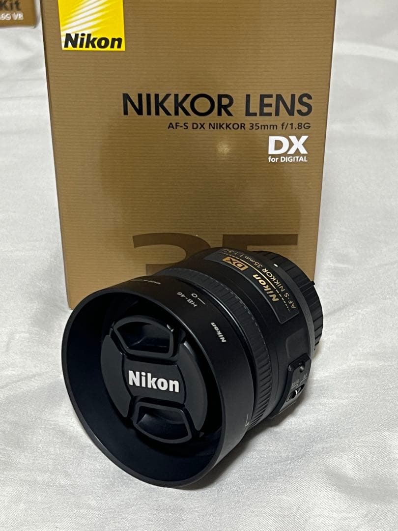 Nikon D5600 デジタル一眼レフカメラ